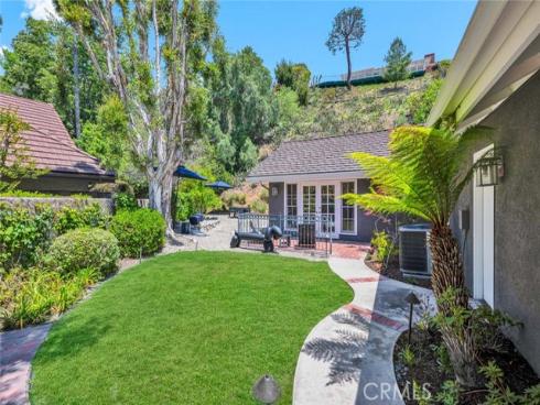 1821 Overview Circle, North Tustin, CA