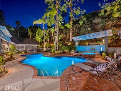 1821 Overview Circle, North Tustin, CA