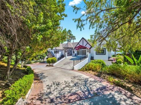 1532 Kensing Lane, North Tustin, CA