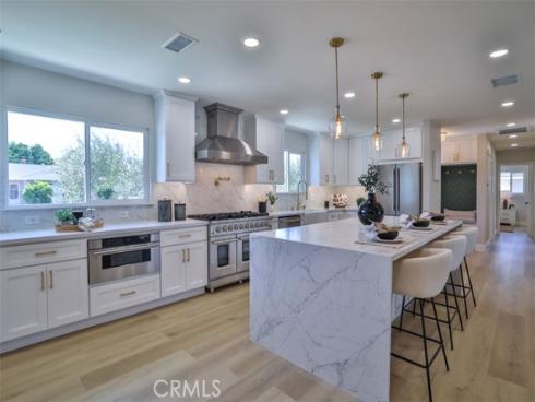 13181 Olympia Way, North Tustin, CA