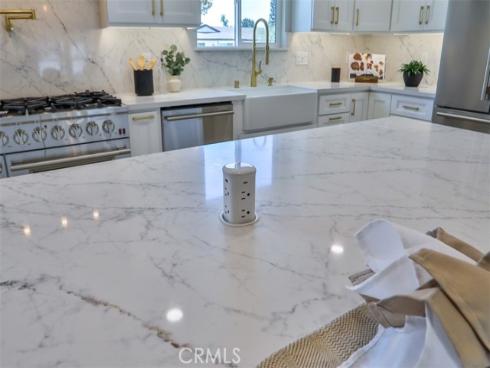 13181 Olympia Way, North Tustin, CA