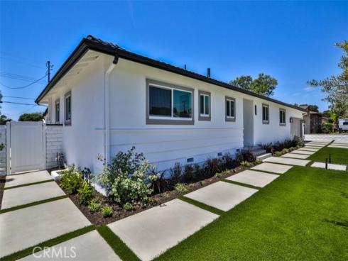 13181 Olympia Way, North Tustin, CA