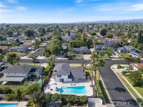 17592 Rainier Drive, North Tustin, CA