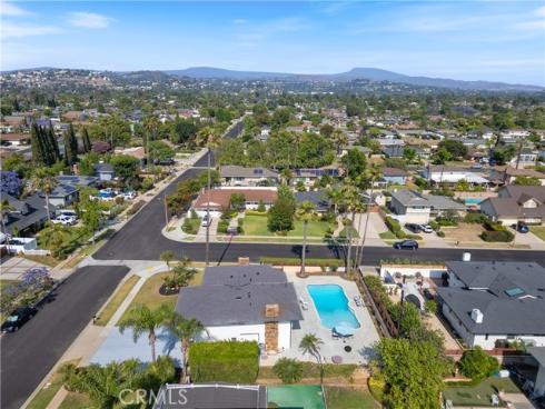 17592 Rainier Drive, North Tustin, CA