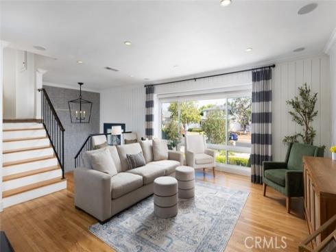 17582 Meredith Dr. , North Tustin, CA