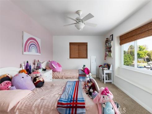 17582 Meredith Dr. , North Tustin, CA