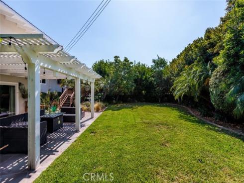 17582 Meredith Dr. , North Tustin, CA