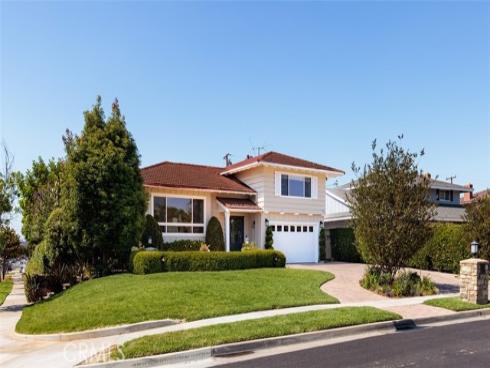 17582 Meredith Dr. , North Tustin, CA