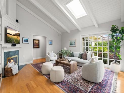 1162 Castlegate , North Tustin, CA