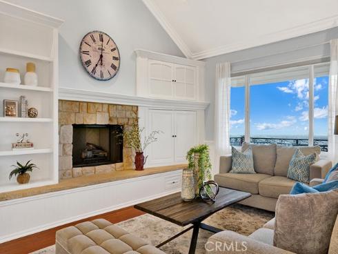 12272 Media Panorama , North Tustin, CA