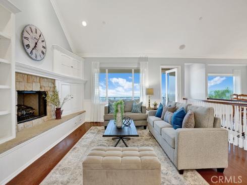 12272 Media Panorama , North Tustin, CA