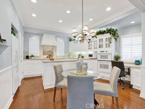 12272 Media Panorama , North Tustin, CA