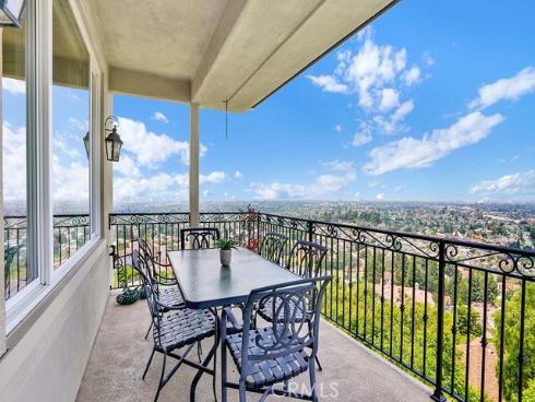 12272 Media Panorama , North Tustin, CA