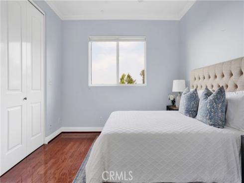 12272 Media Panorama , North Tustin, CA