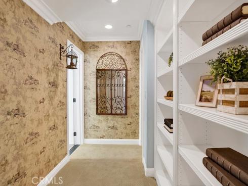 12272 Media Panorama , North Tustin, CA