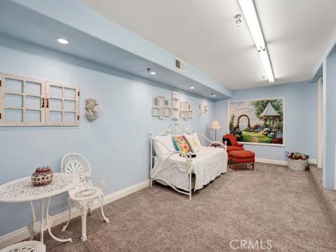 12272 Media Panorama , North Tustin, CA