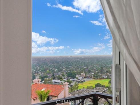 12272 Media Panorama , North Tustin, CA