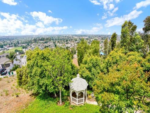 12272 Media Panorama , North Tustin, CA