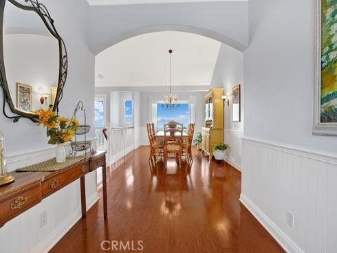 12272 Media Panorama , North Tustin, CA