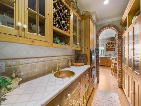 10821  Bronco   Circle, North Tustin, CA