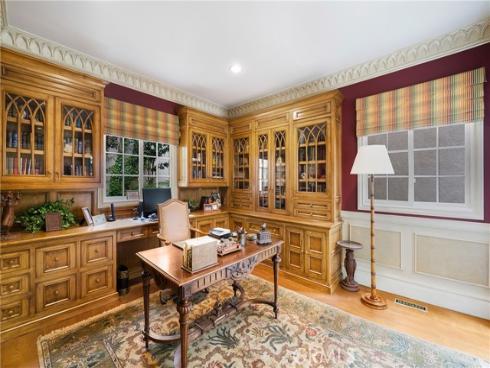 10821  Bronco   Circle, North Tustin, CA