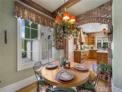 10821  Bronco   Circle, North Tustin, CA