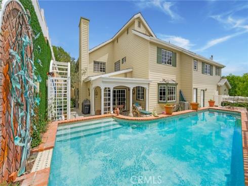 10821  Bronco   Circle, North Tustin, CA