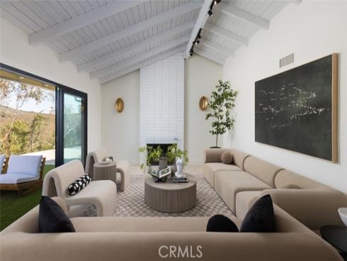 10141 Overhill Drive, North Tustin, CA