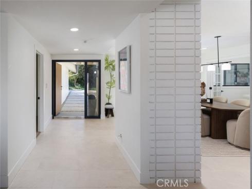 10141 Overhill Drive, North Tustin, CA