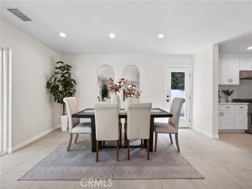 19201  Barrett   Lane, North Tustin, CA