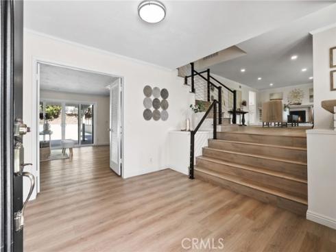 19201  Barrett   Lane, North Tustin, CA