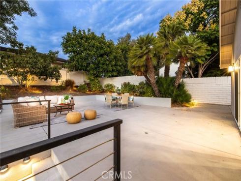 19201  Barrett   Lane, North Tustin, CA