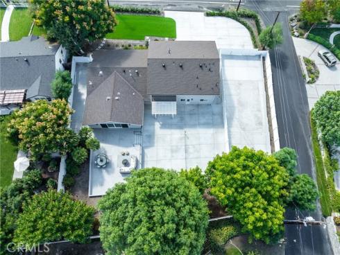 19201  Barrett   Lane, North Tustin, CA