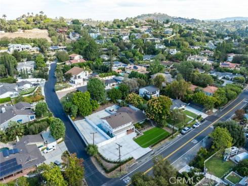 19201  Barrett   Lane, North Tustin, CA