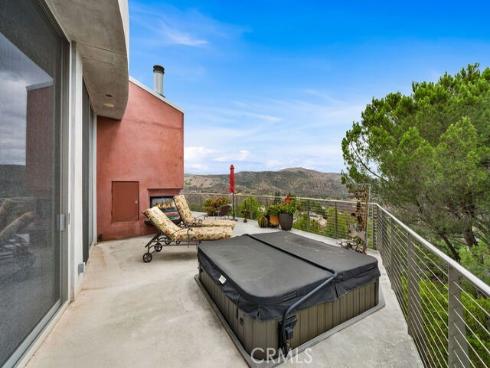 10182 Cowan Heights Drive, North Tustin, CA