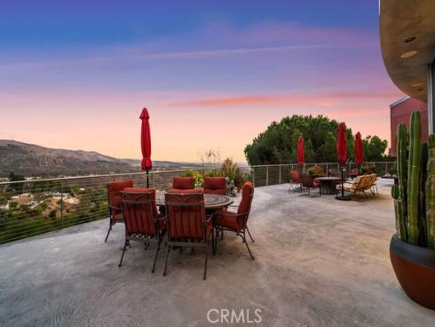 10182 Cowan Heights Drive, North Tustin, CA