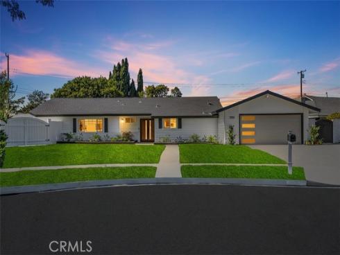 14261  Clarissa  , North Tustin, CA