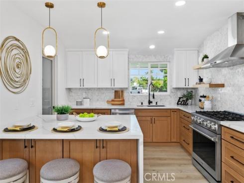 14261  Clarissa  , North Tustin, CA