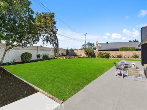 14261  Clarissa  , North Tustin, CA