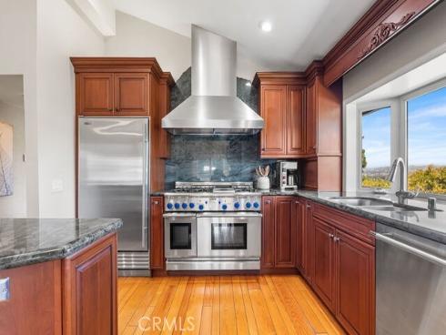 12782  Periwinkle  , North Tustin, CA