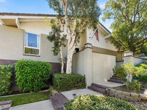 12782  Periwinkle  , North Tustin, CA