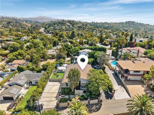 12782  Periwinkle  , North Tustin, CA