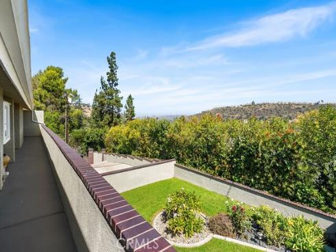 12782  Periwinkle  , North Tustin, CA