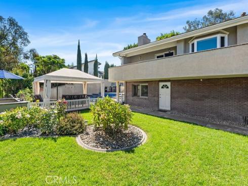 12782  Periwinkle  , North Tustin, CA