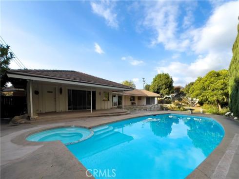 11252  Bimini  , North Tustin, CA