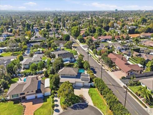 1262  Brittany Cross Rd  , North Tustin, CA