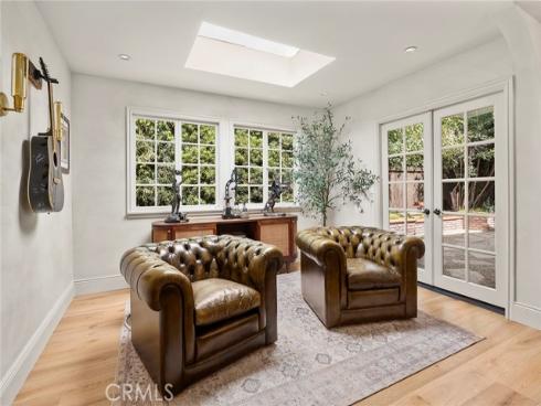 10162  La Sierra  , North Tustin, CA