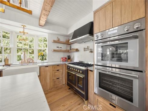 10162  La Sierra  , North Tustin, CA