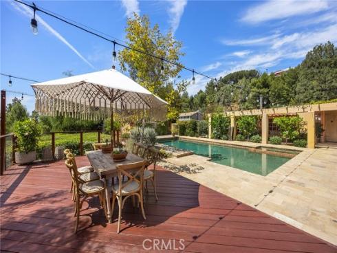 10162  La Sierra  , North Tustin, CA