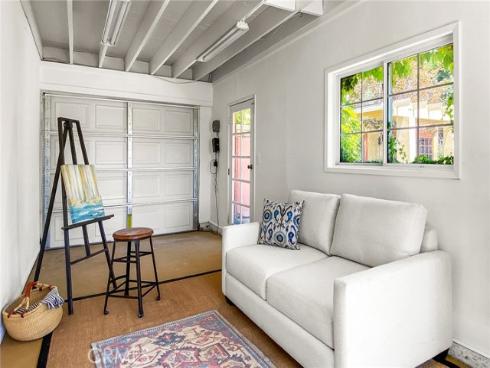 10162  La Sierra  , North Tustin, CA